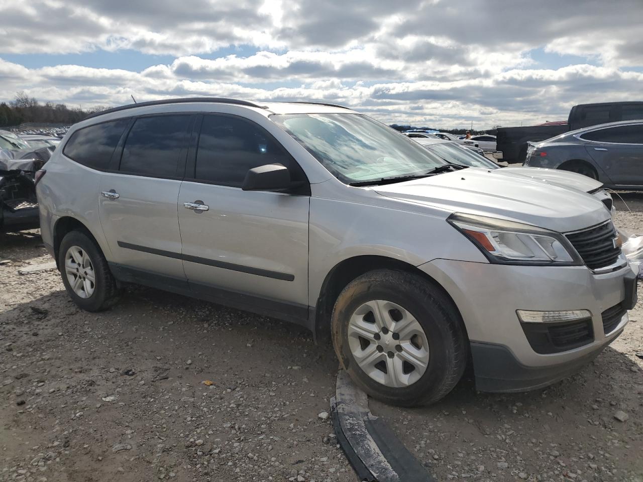 2015 Chevrolet Traverse - Image 4