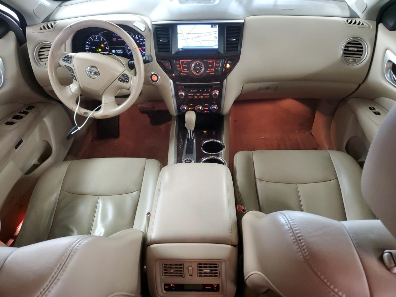 2014 Nissan Pathfinder - Image 8