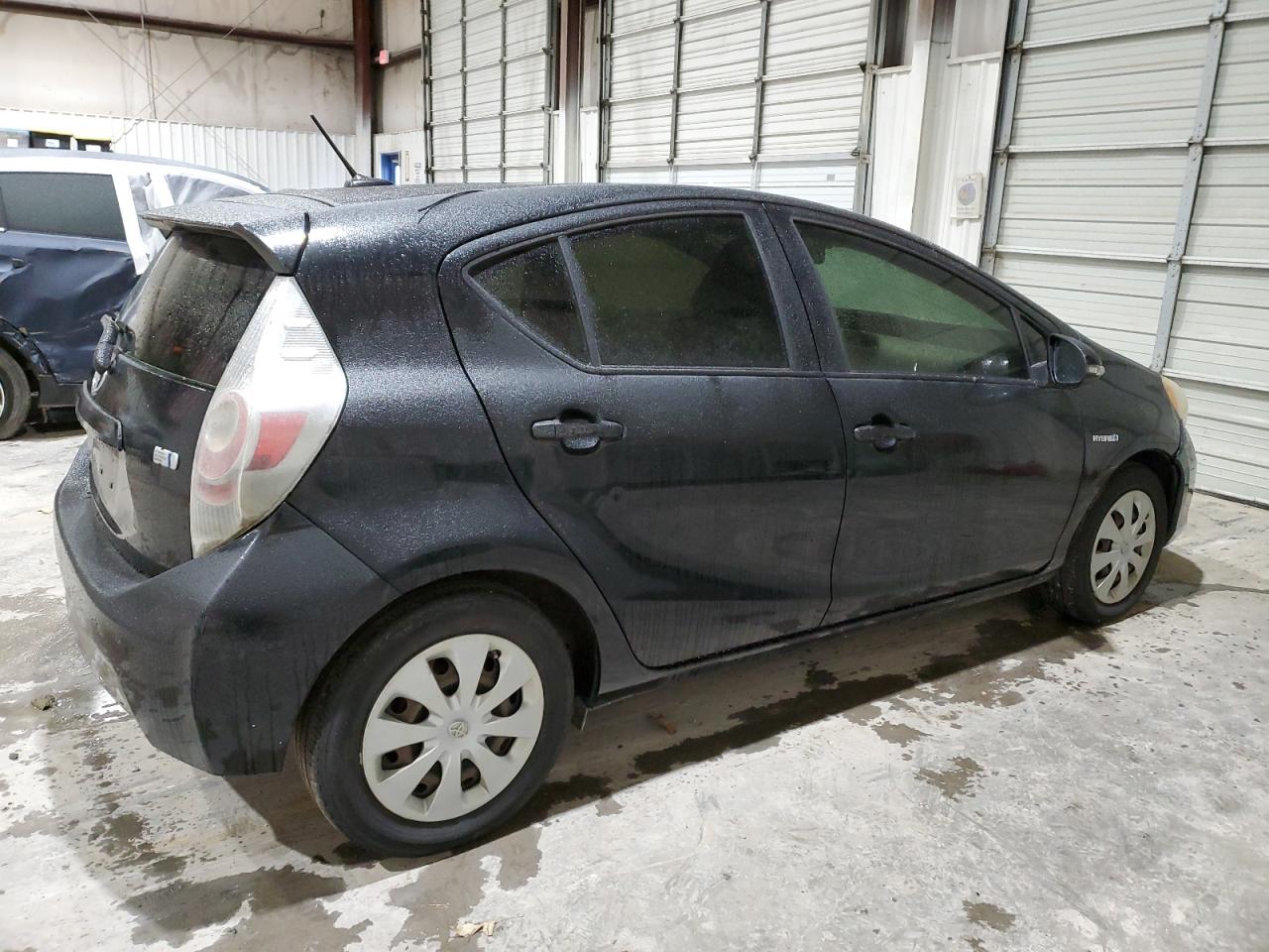 2012 Toyota Prius - Image 3
