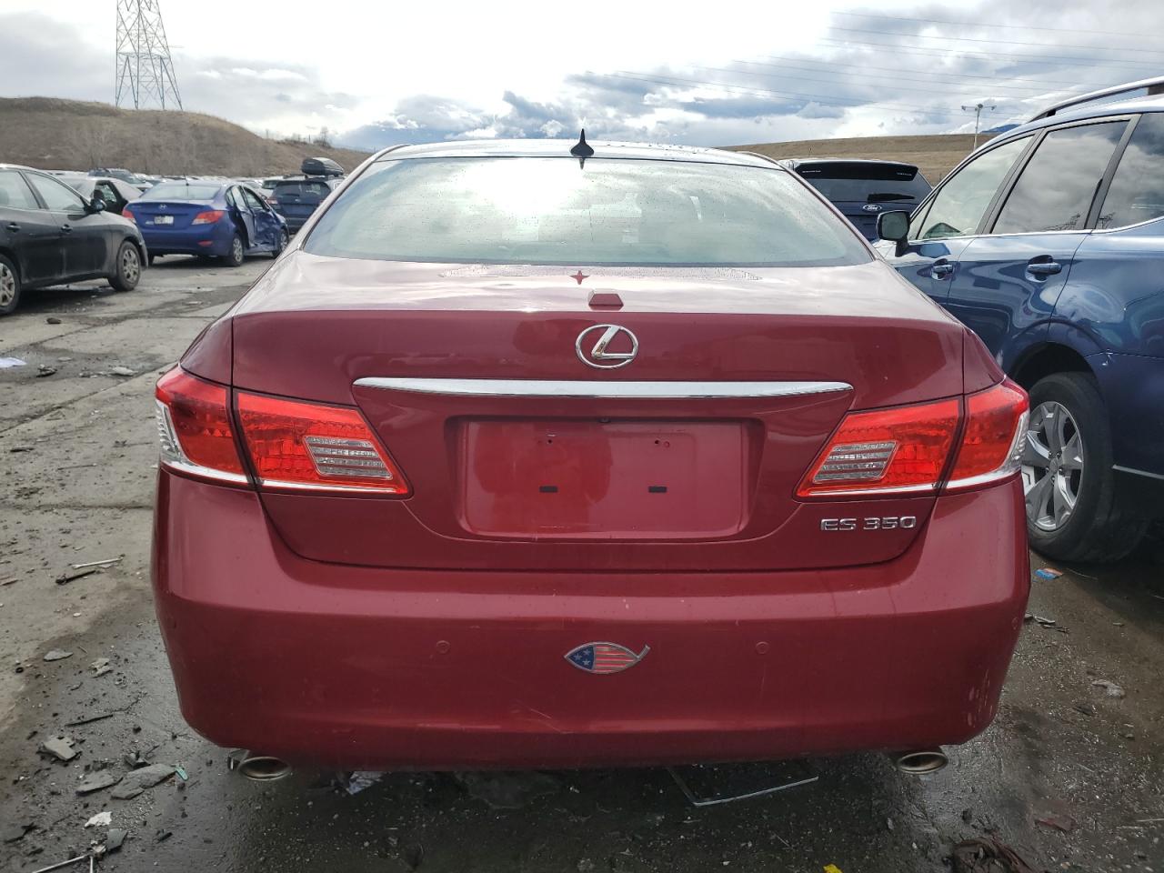 2012 Lexus ES - Image 6