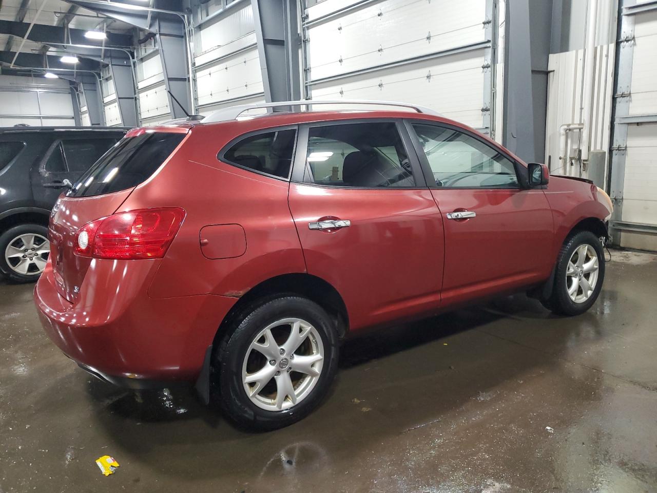 2010 Nissan Rogue - Image 3