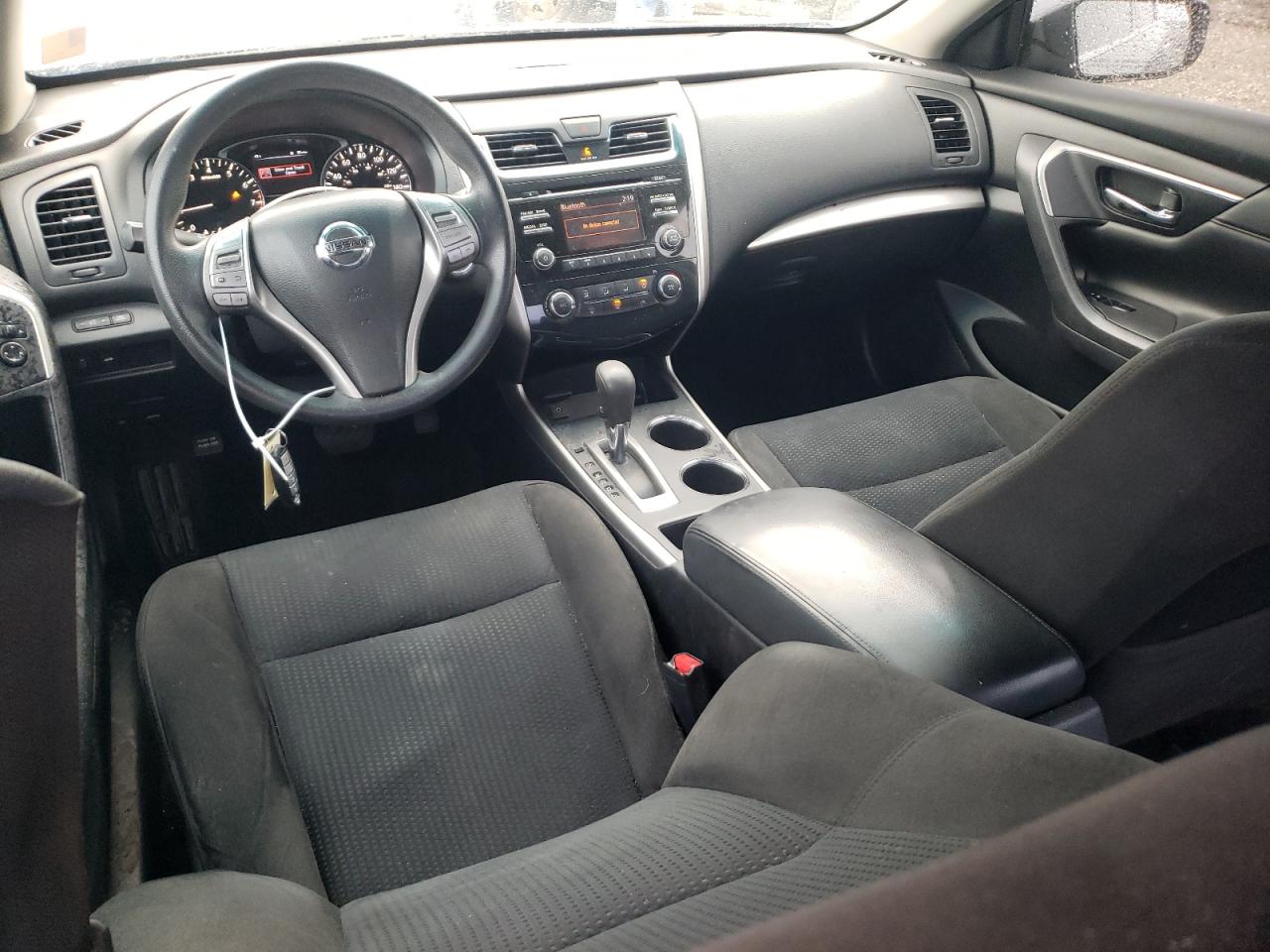 2015 Nissan Altima - Image 8