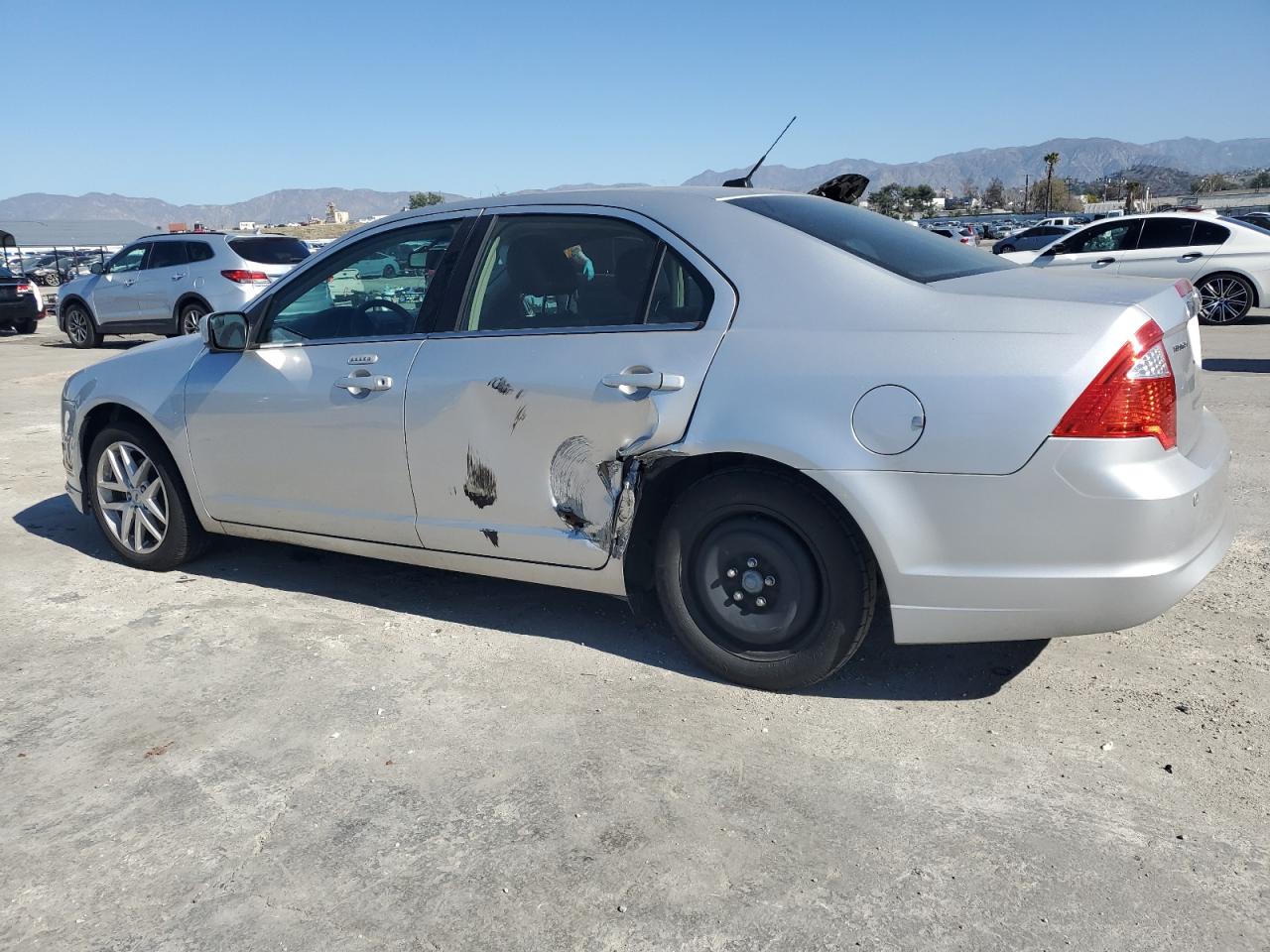 2011 Ford Fusion - Image 2