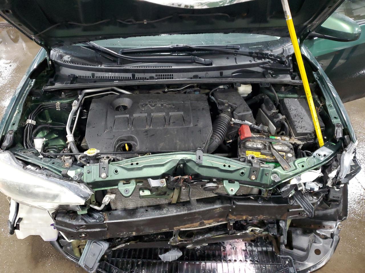 2014 Toyota Corolla - Image 12