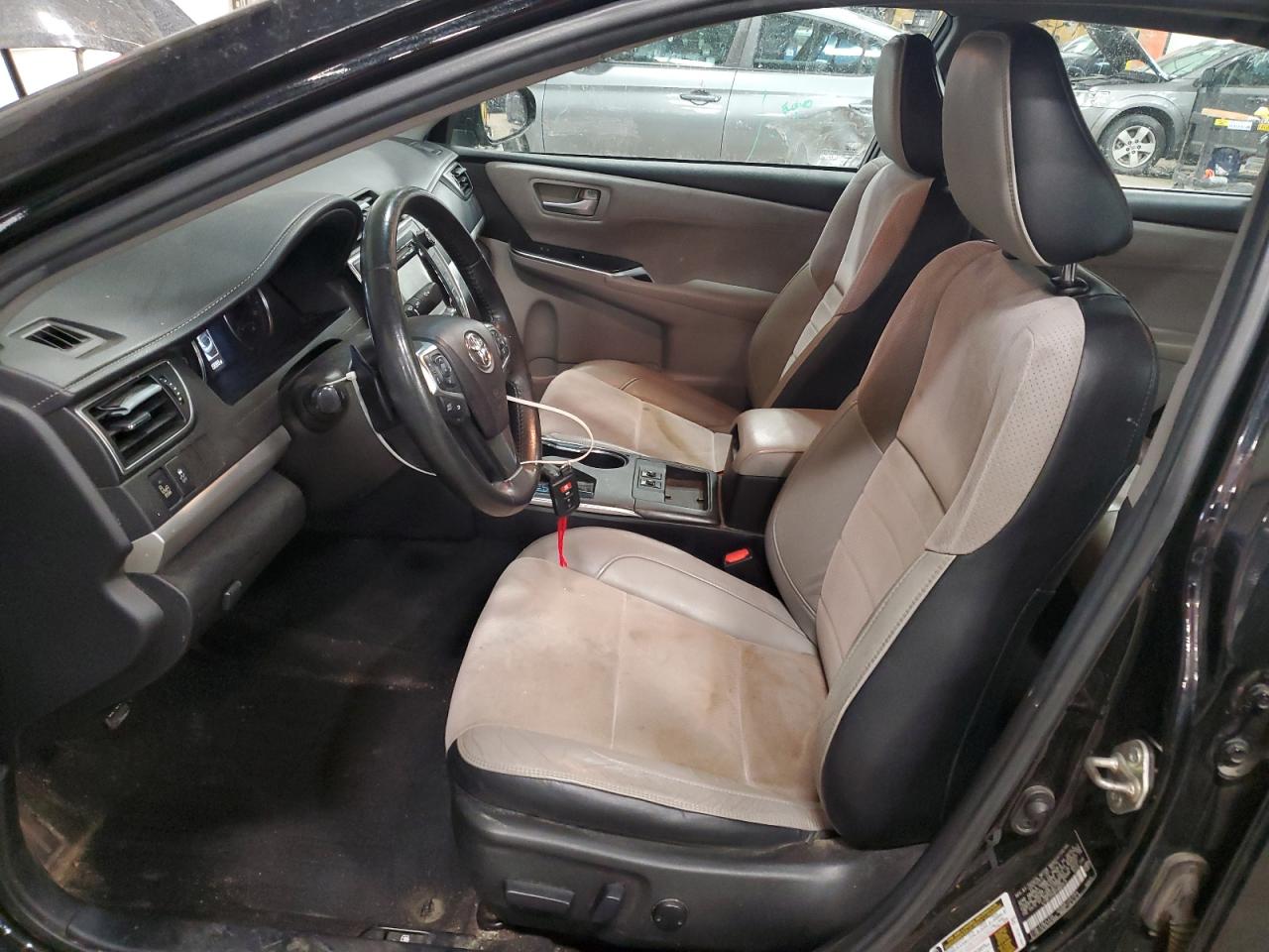 2015 Toyota Camry - Image 7