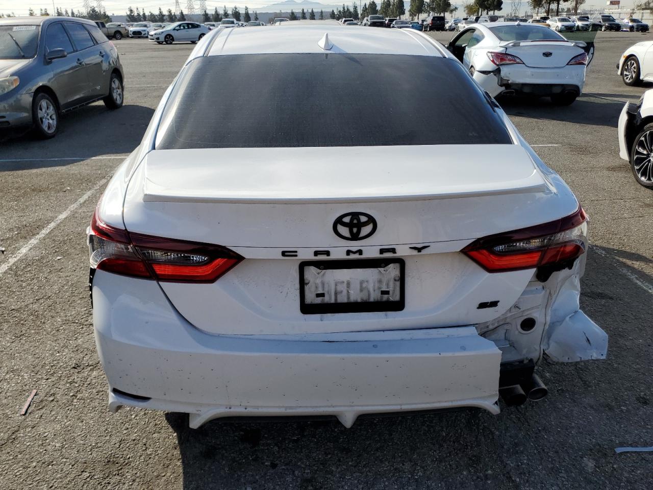 2022 Toyota Camry - Image 6