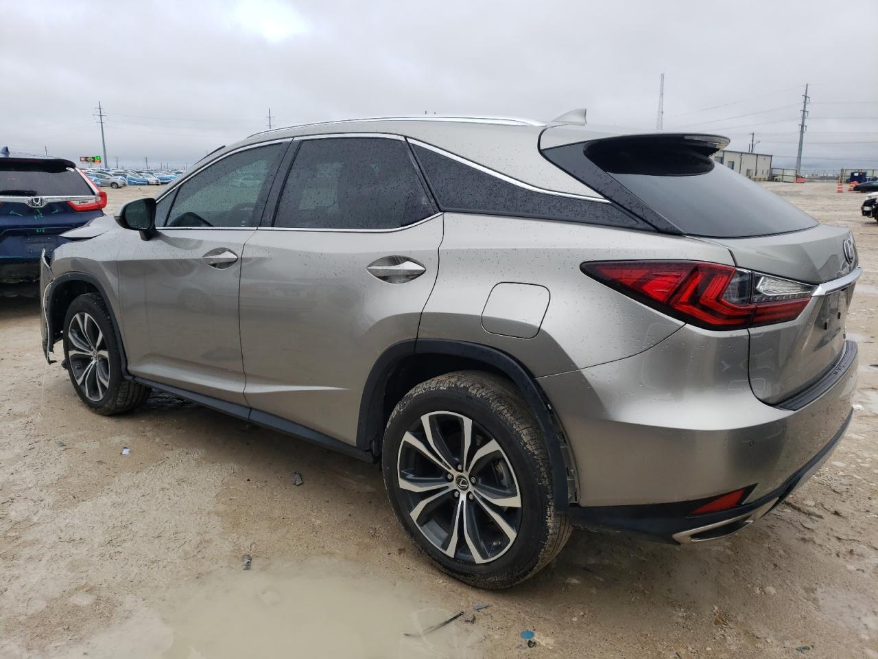 2022 Lexus RX - Image 2