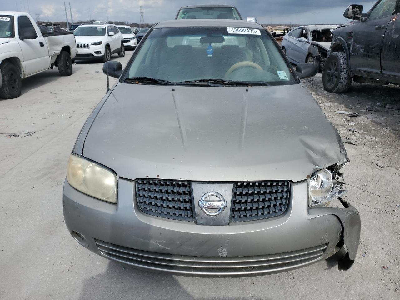 2006 Nissan Sentra - Image 5