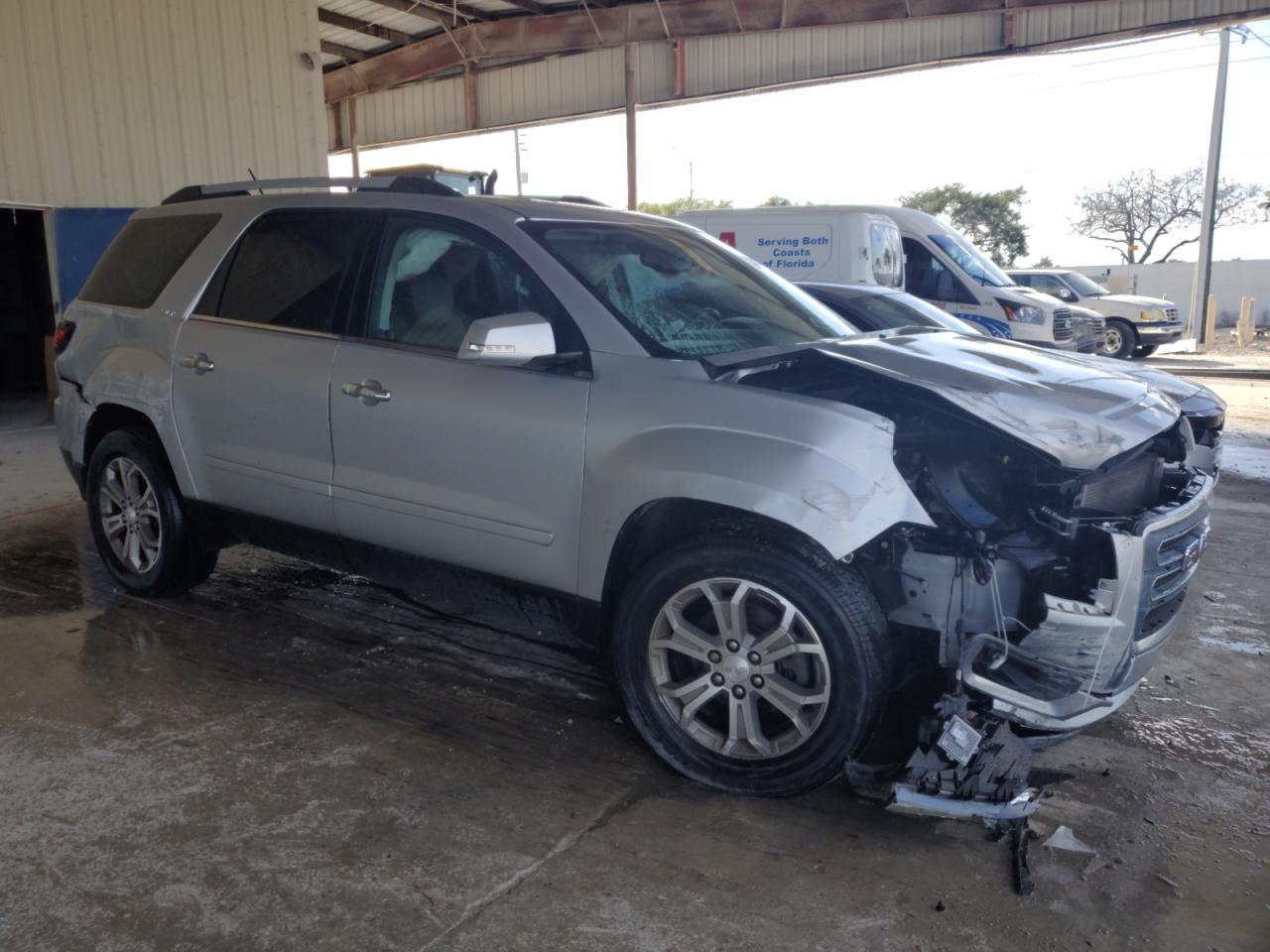 2015 GMC Acadia - Image 4