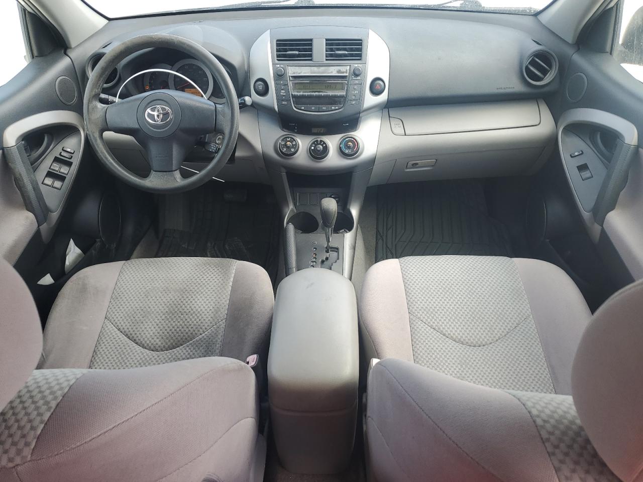 2006 Toyota RAV 4 - Image 8