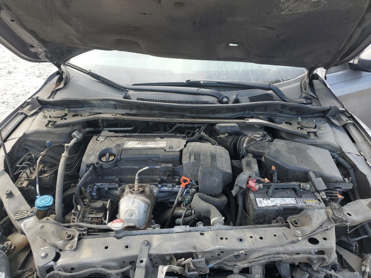 2013 Honda Accord - Image 13