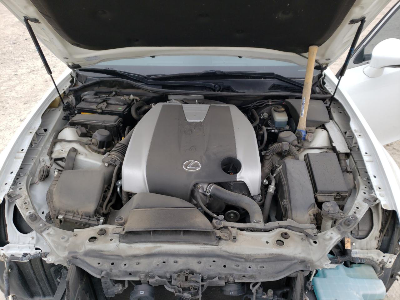 2015 Lexus GS - Image 11
