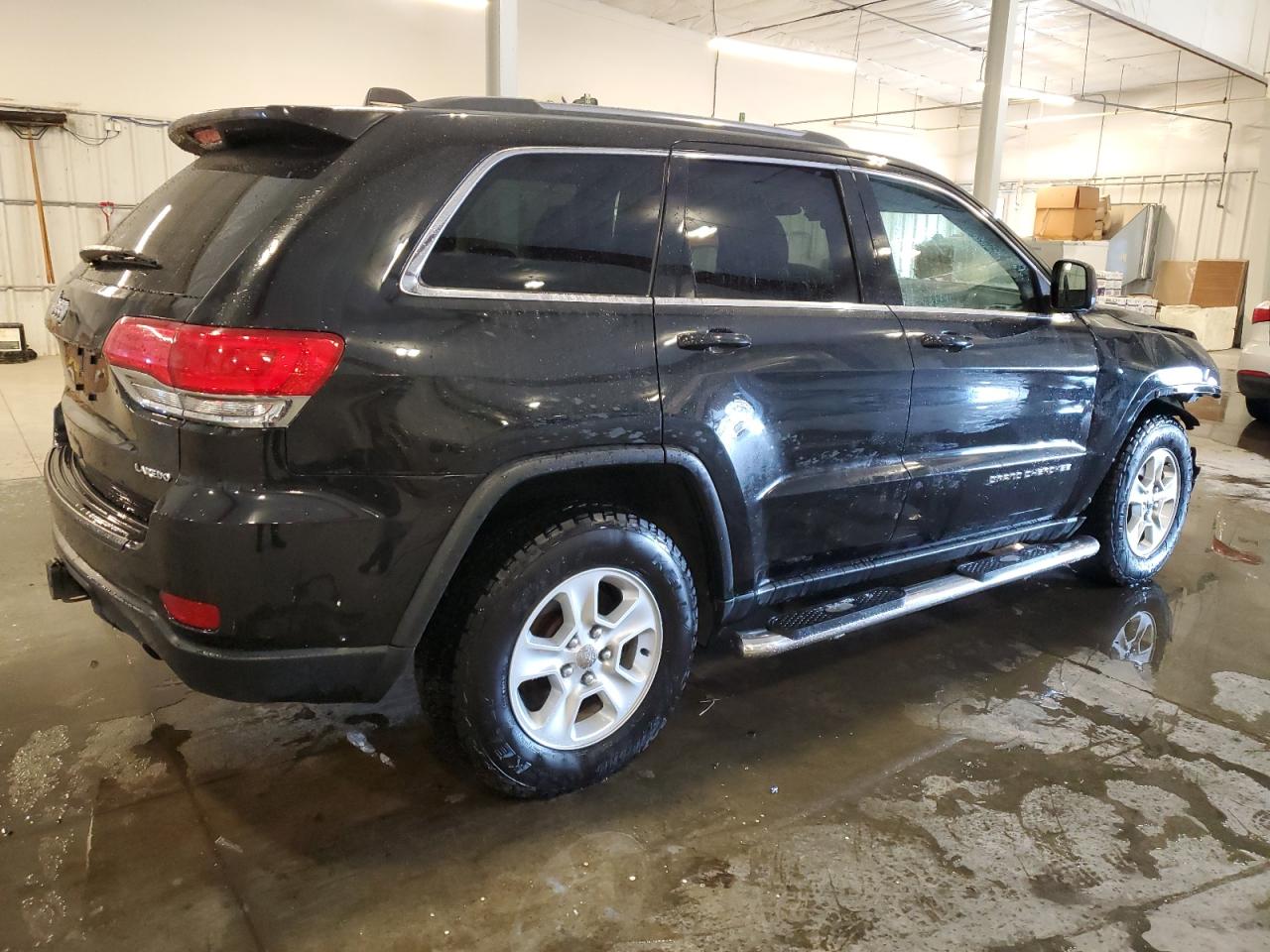 2014 Jeep Grand Cherokee - Image 3