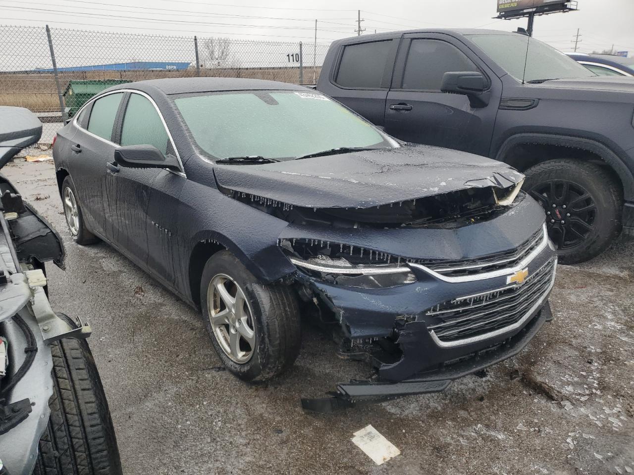 2017 Chevrolet Malibu - Image 4