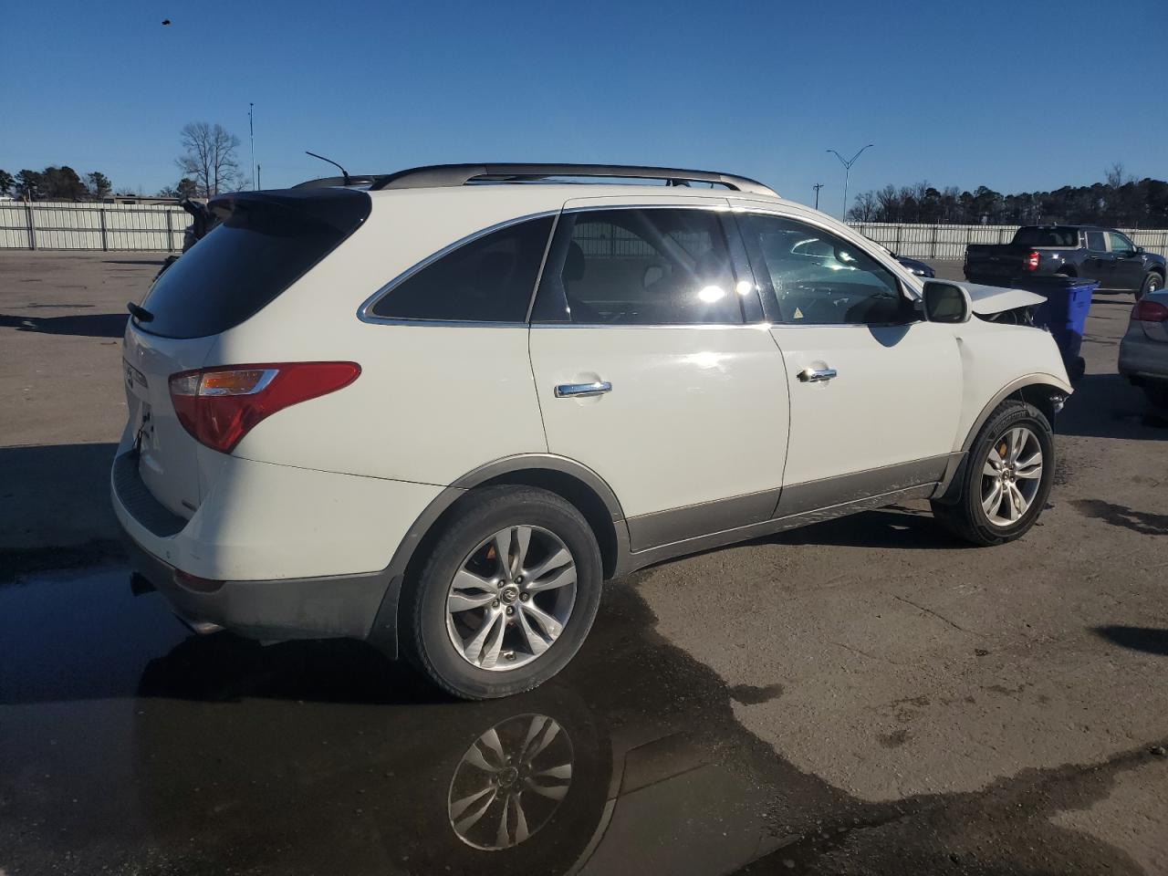 2012 Hyundai Veracruz - Image 3