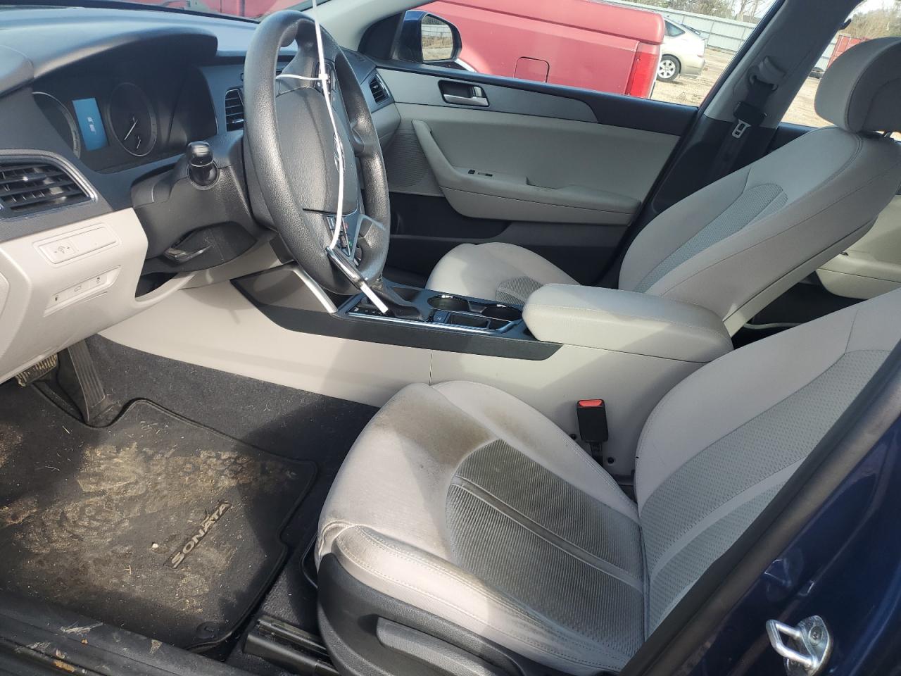 2017 Hyundai Sonata - Image 7