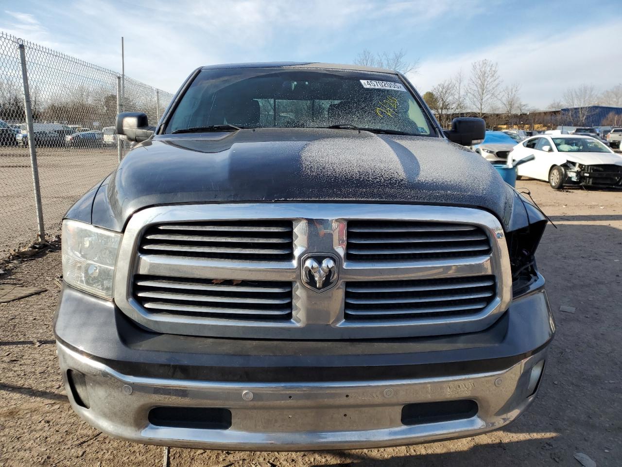 2016 RAM 1500 - Image 5