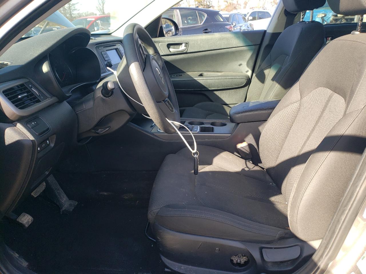 2017 Kia Optima - Image 7