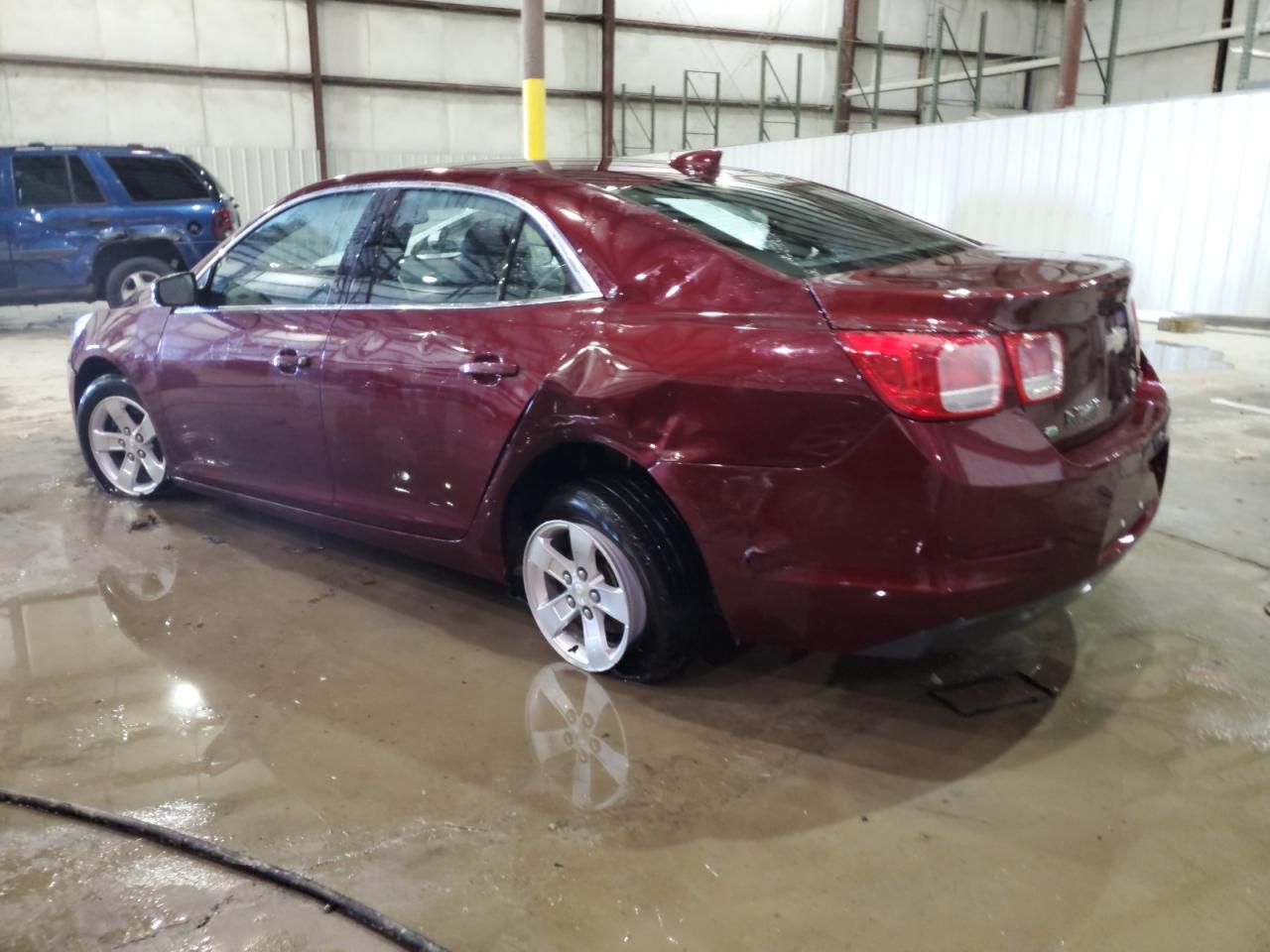2016 Chevrolet Malibu - Image 2