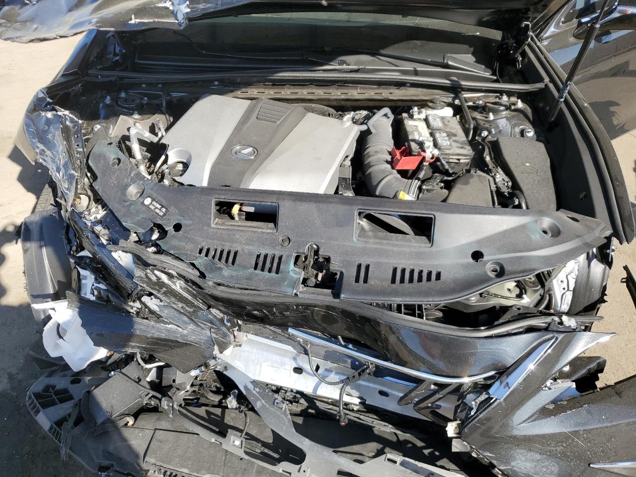 2024 Lexus ES - Image 12