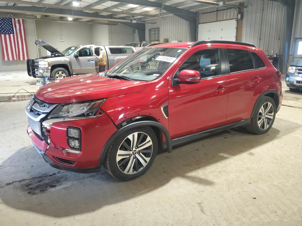 2021 Mitsubishi Outlander - Image 1