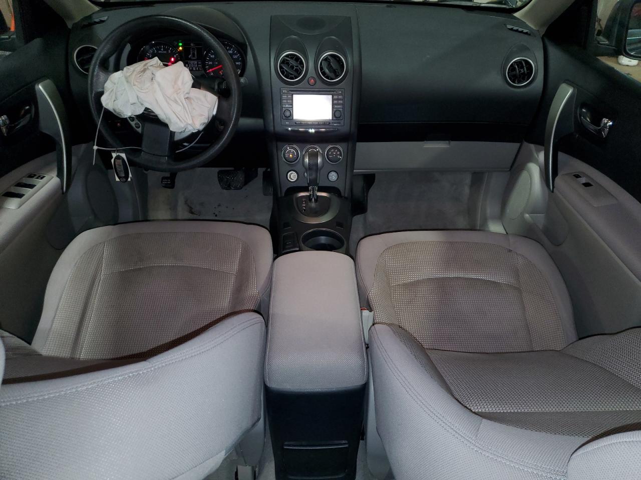 2012 Nissan Rogue - Image 8