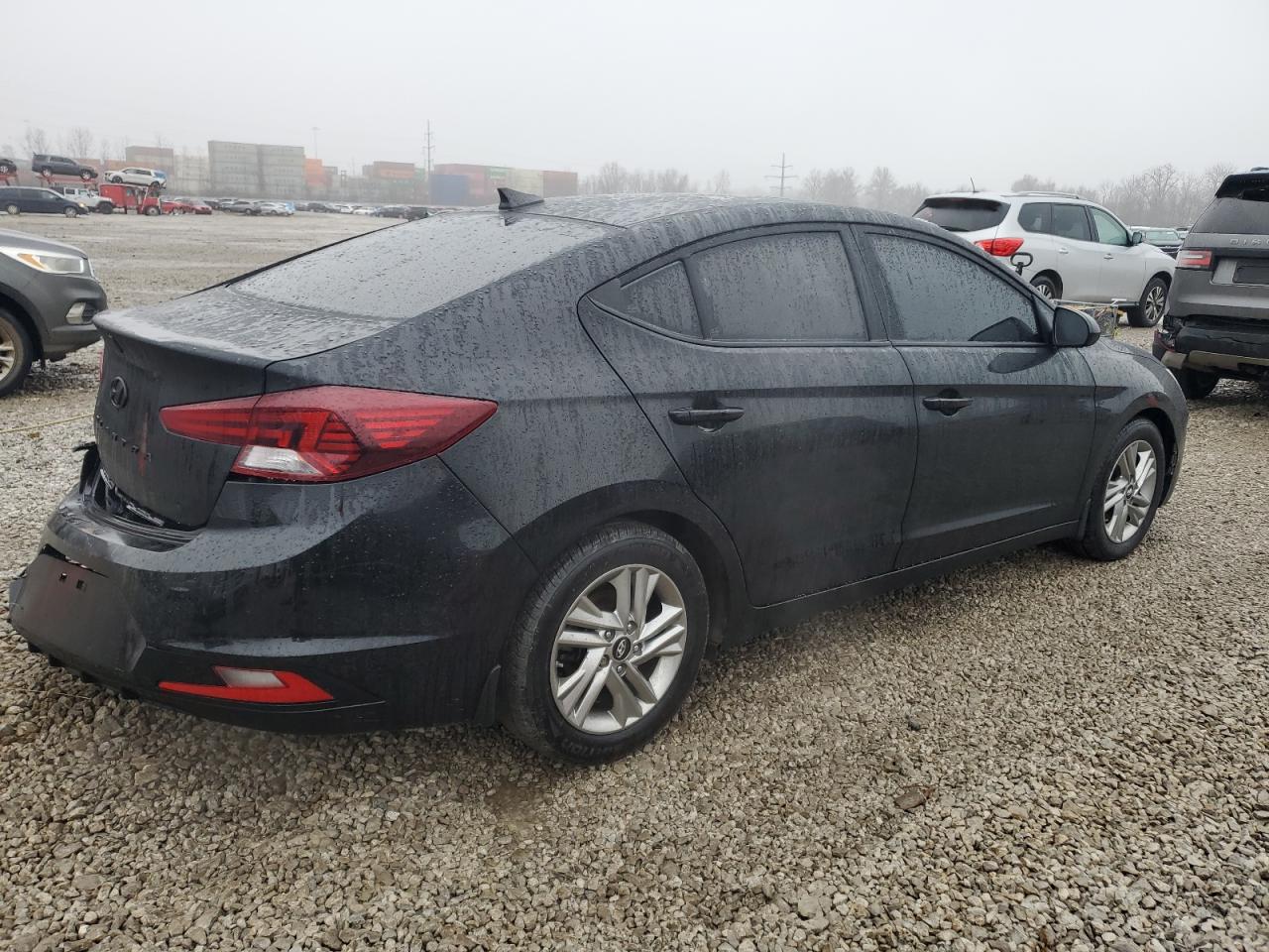 2020 Hyundai Elantra - Image 3