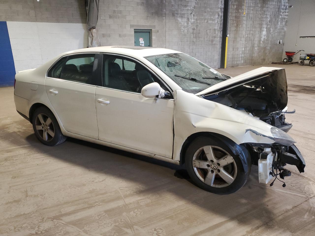 2008 Volkswagen Jetta - Image 4