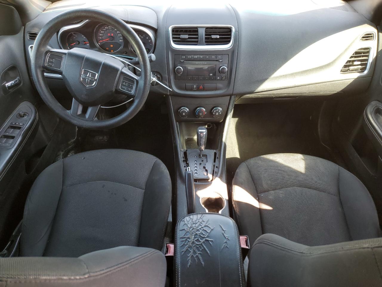 2014 Dodge Avenger - Image 8