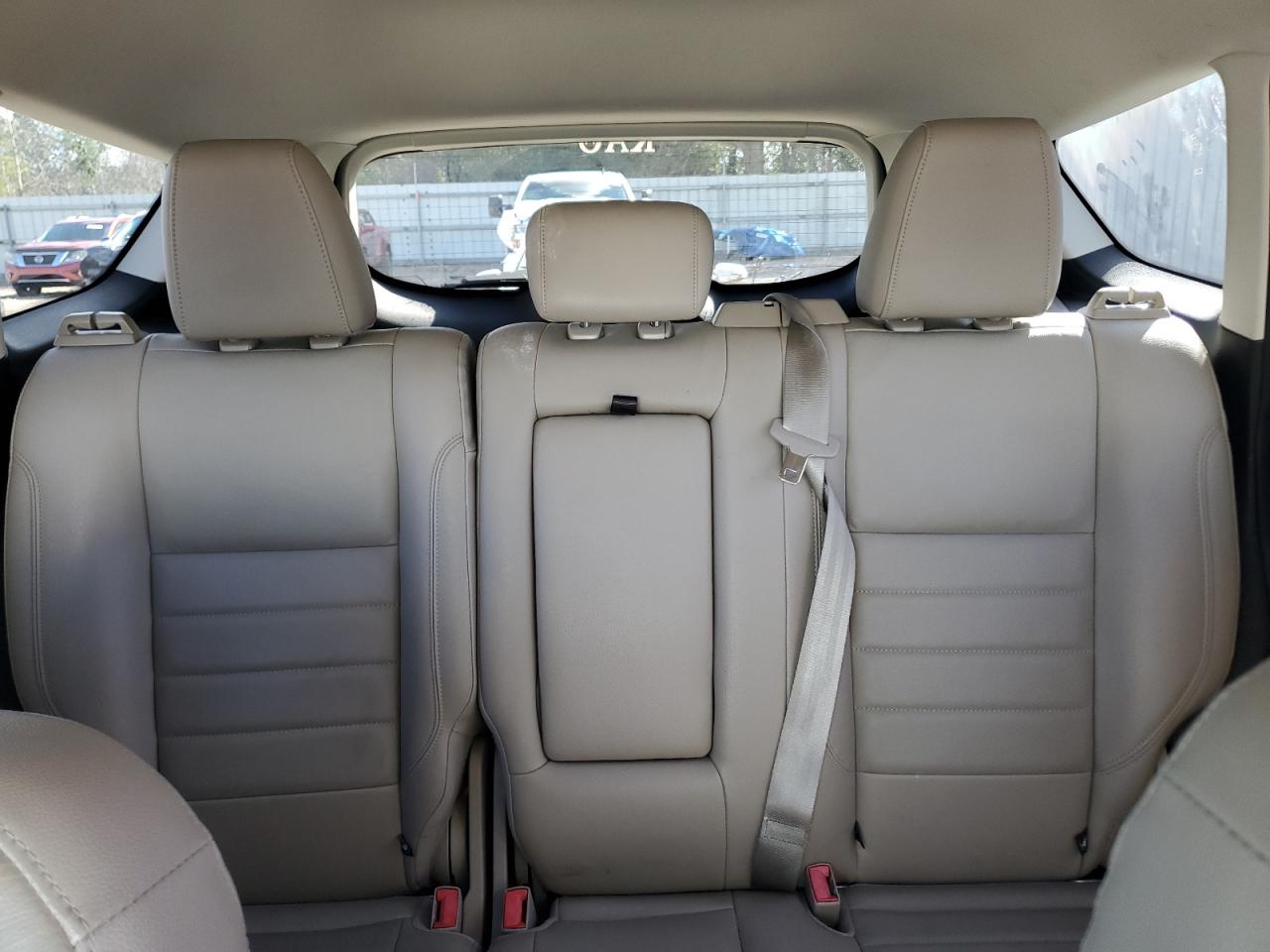 2014 Ford Escape - Image 10