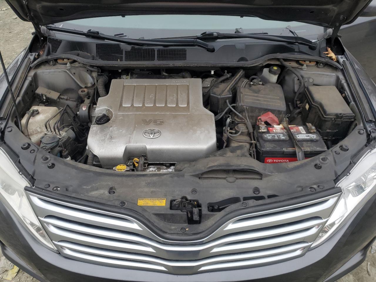 2012 Toyota Venza - Image 12