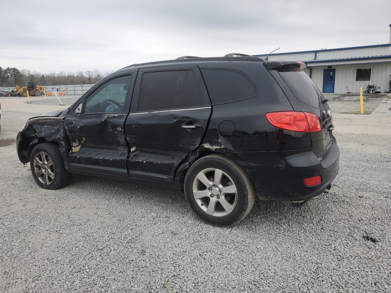 2009 Hyundai Santa Fe - Image 2