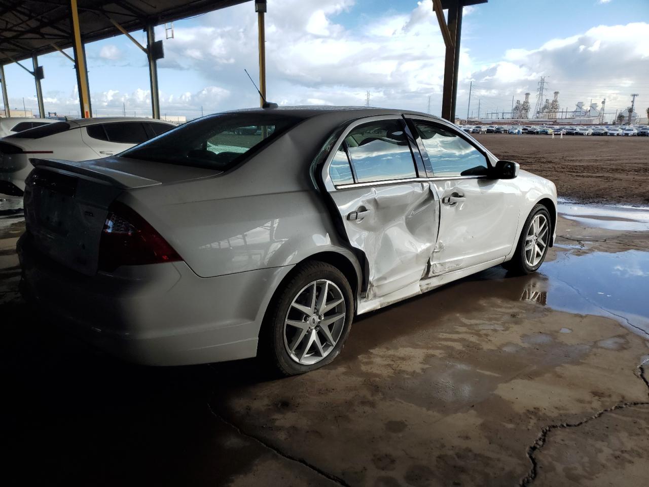 2010 Ford Fusion - Image 3