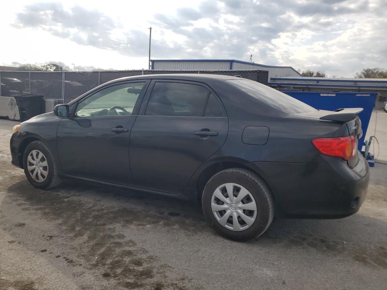 2009 Toyota Corolla - Image 2