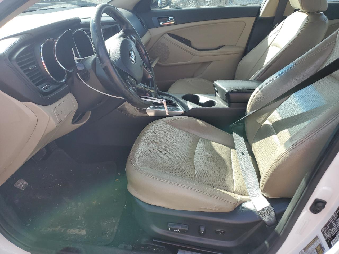 2012 Kia Optima - Image 7
