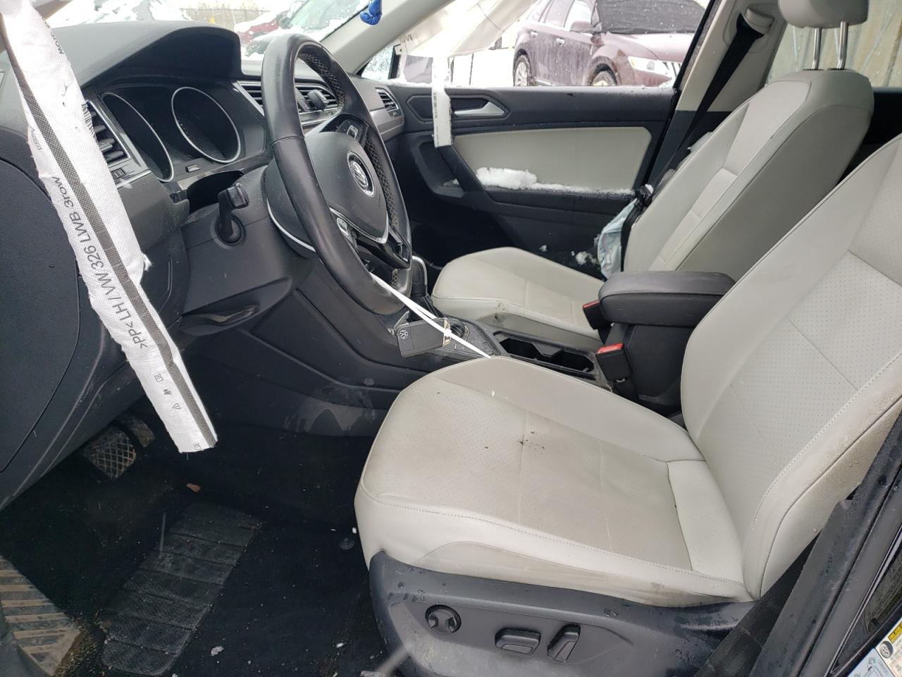 2021 Volkswagen Tiguan - Image 7