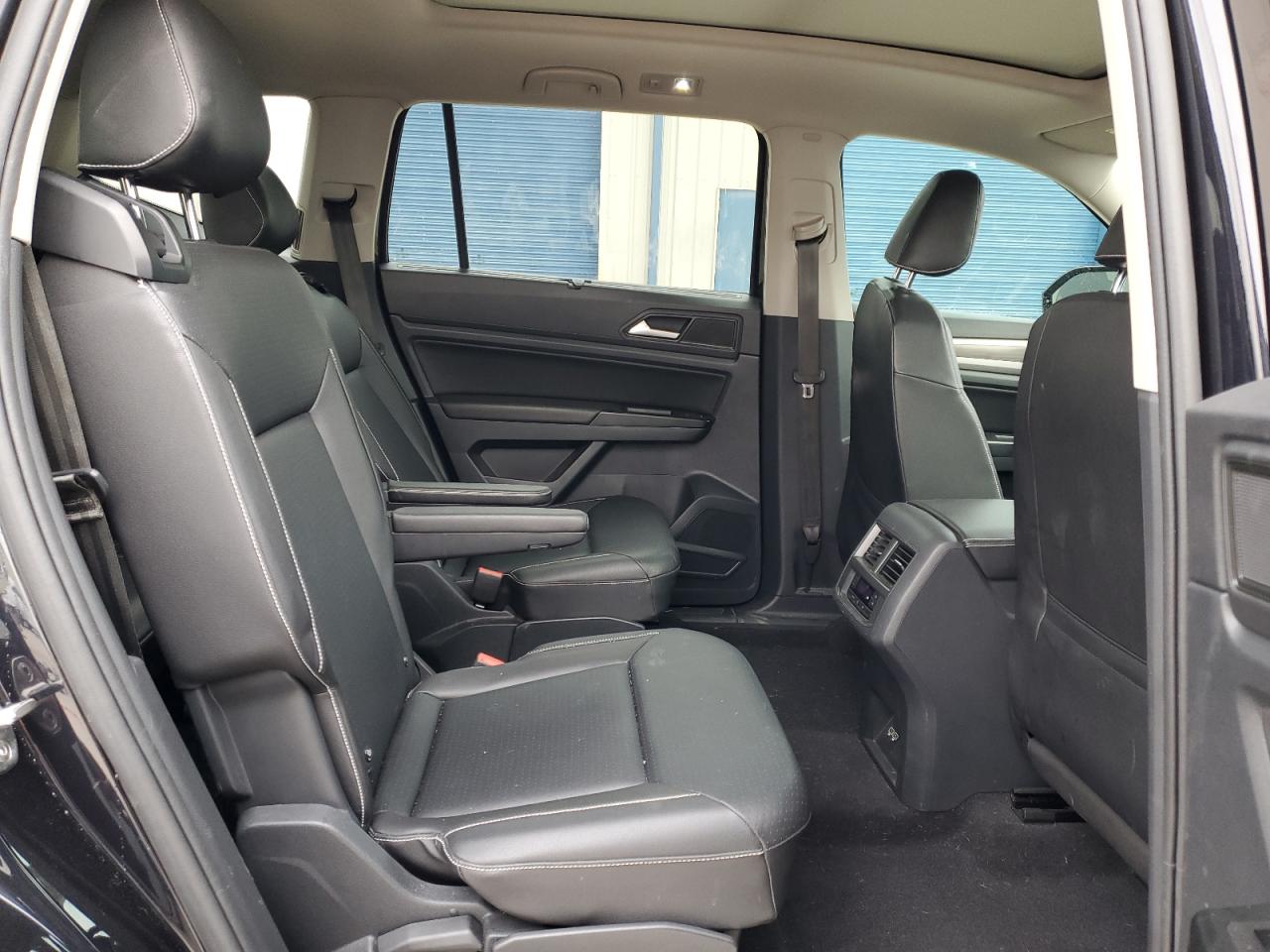 2021 Volkswagen Atlas - Image 11