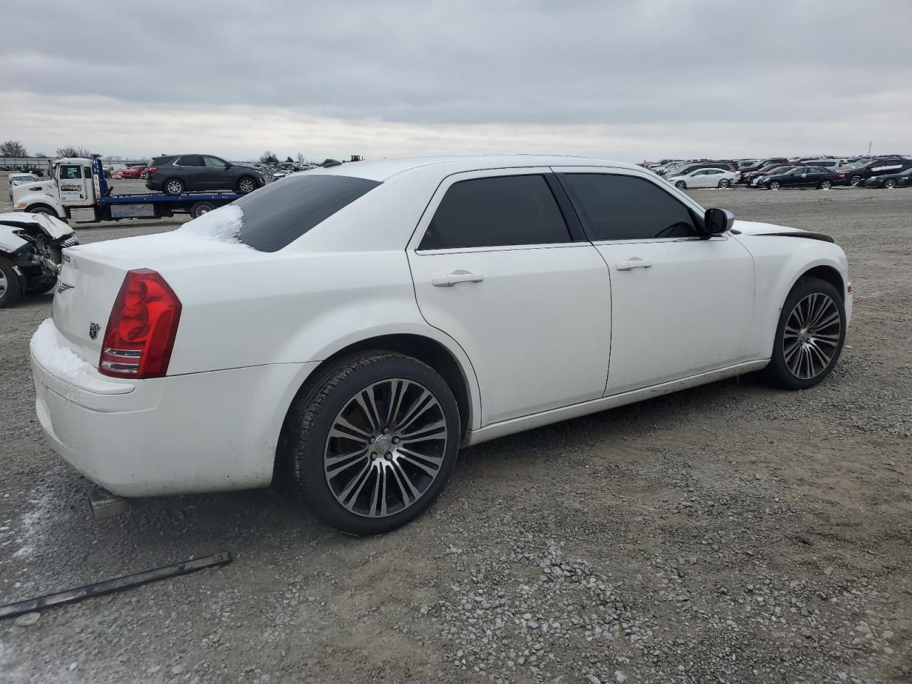 2010 Chrysler 300 - Image 3