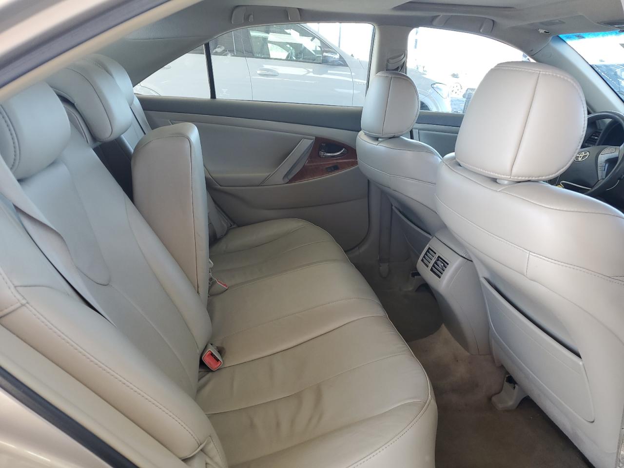 2008 Toyota Camry - Image 10