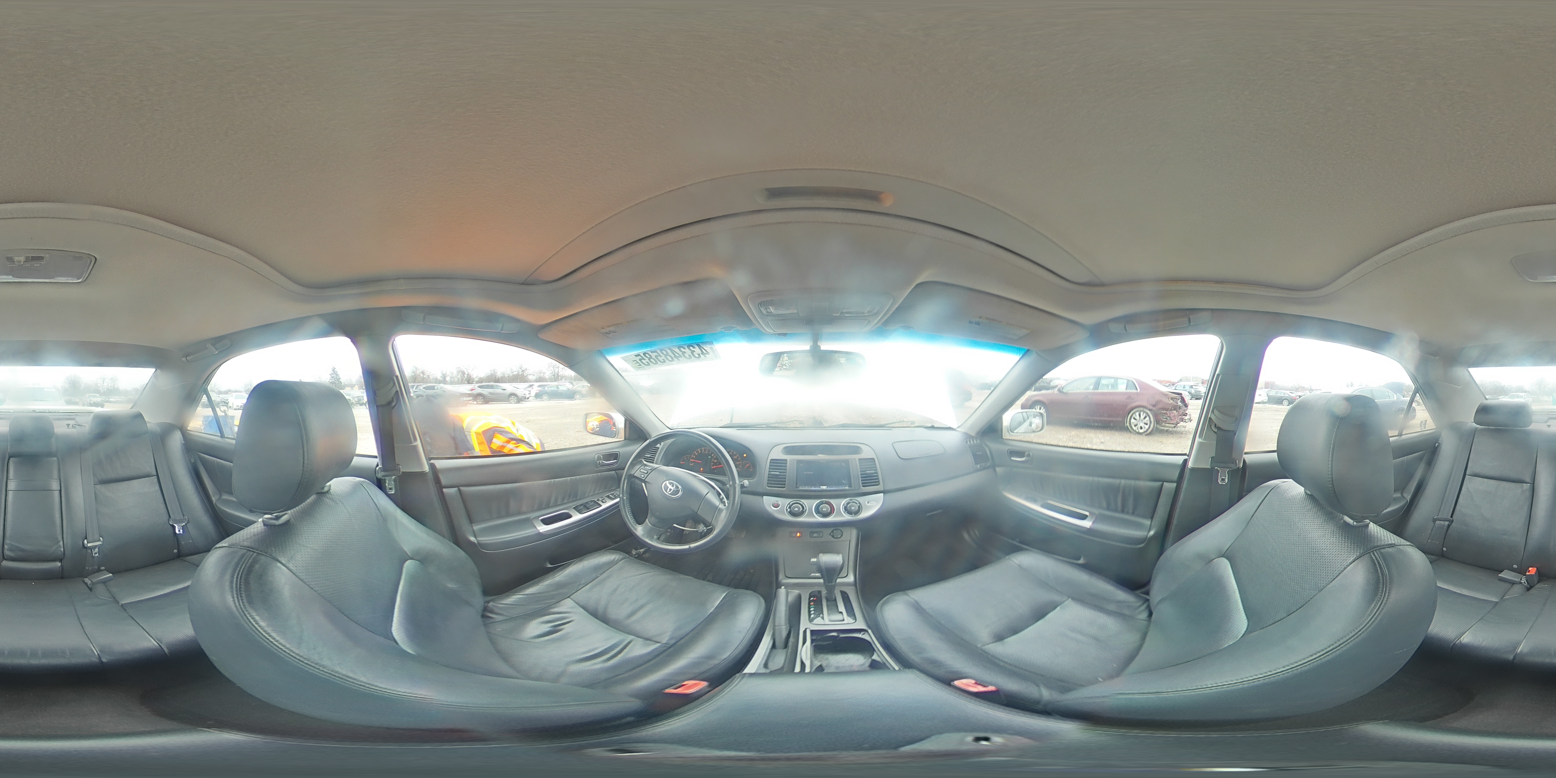 2005 Toyota Camry - Image 13