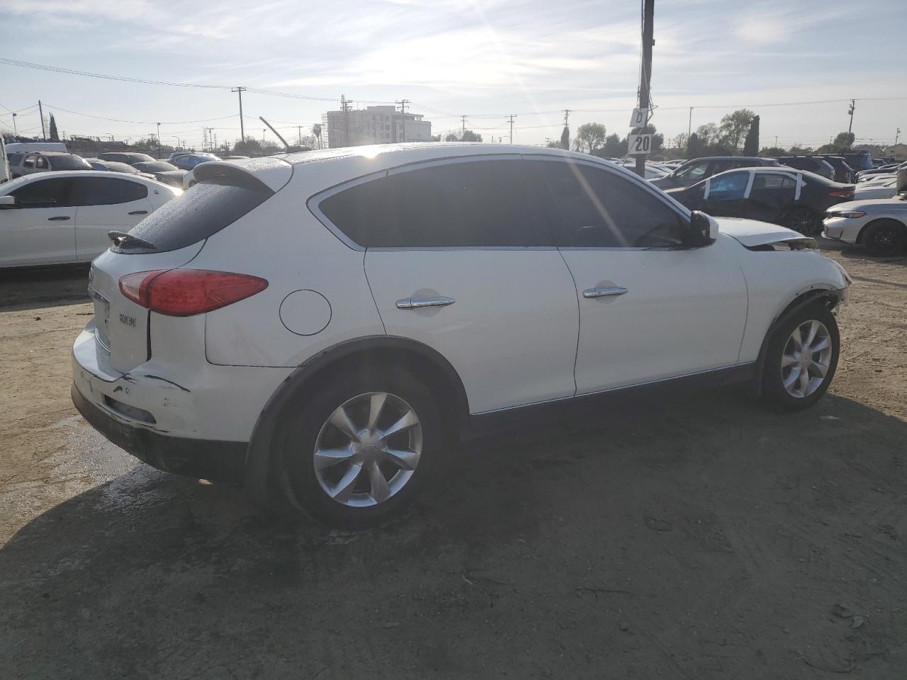 2008 Infiniti EX - Image 3