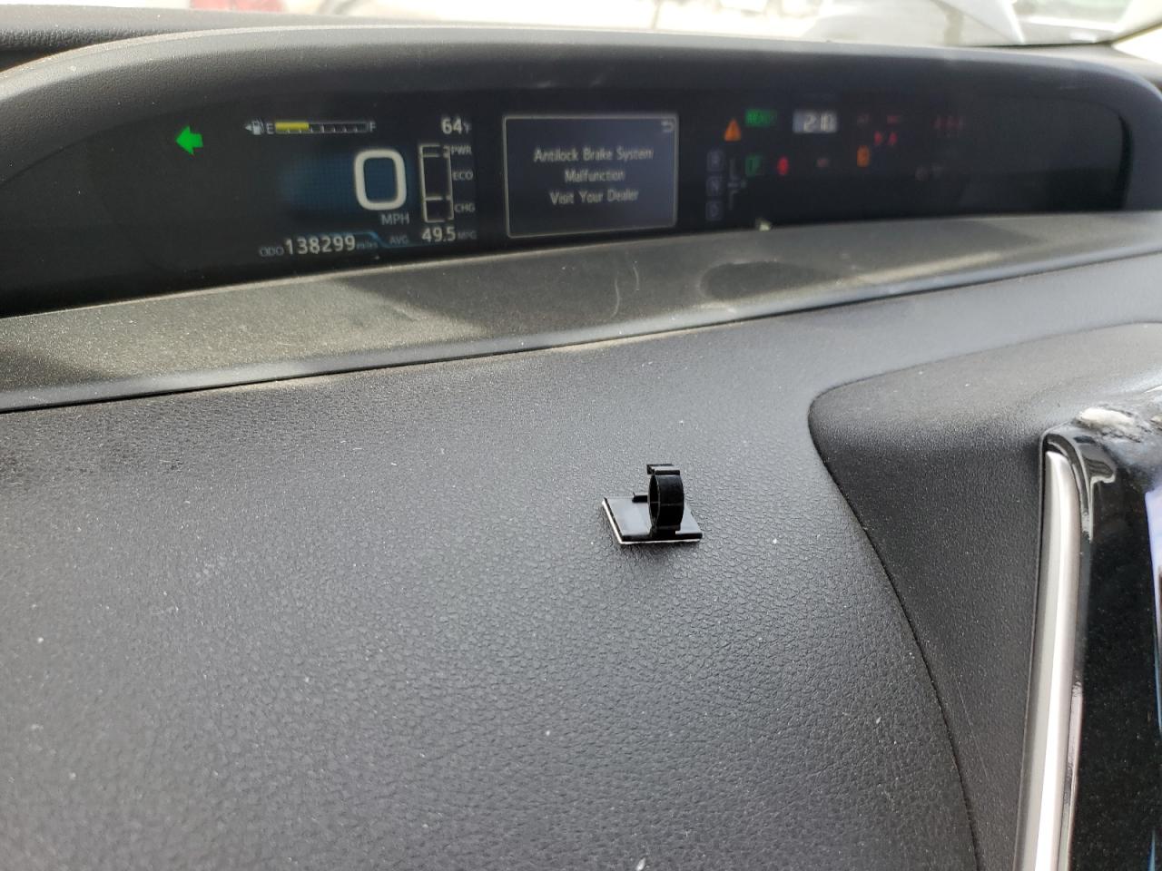 2017 Toyota Prius - Image 9