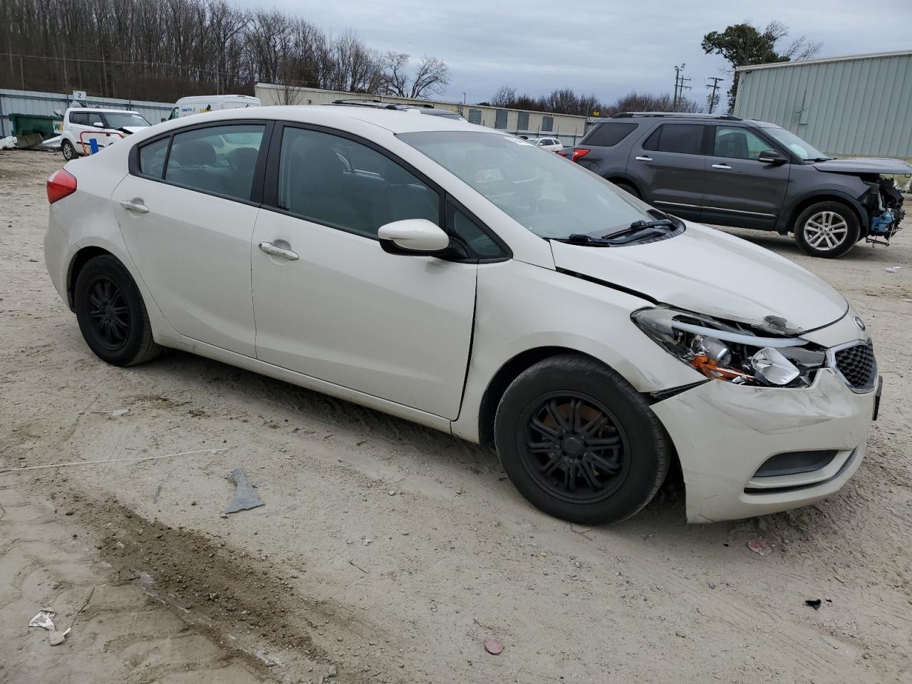 2015 Kia Forte - Image 4