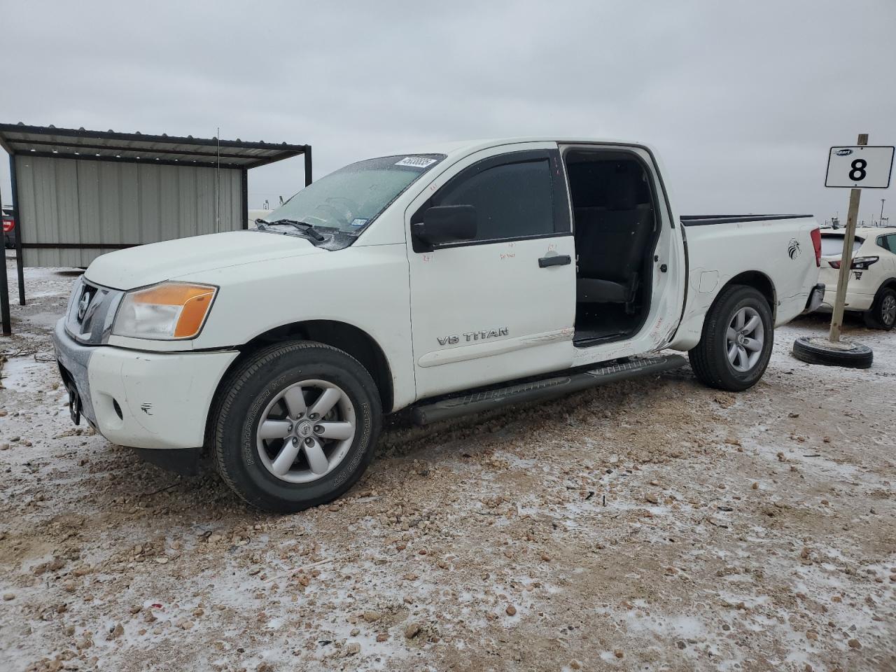 2013 Nissan Titan - Image 1