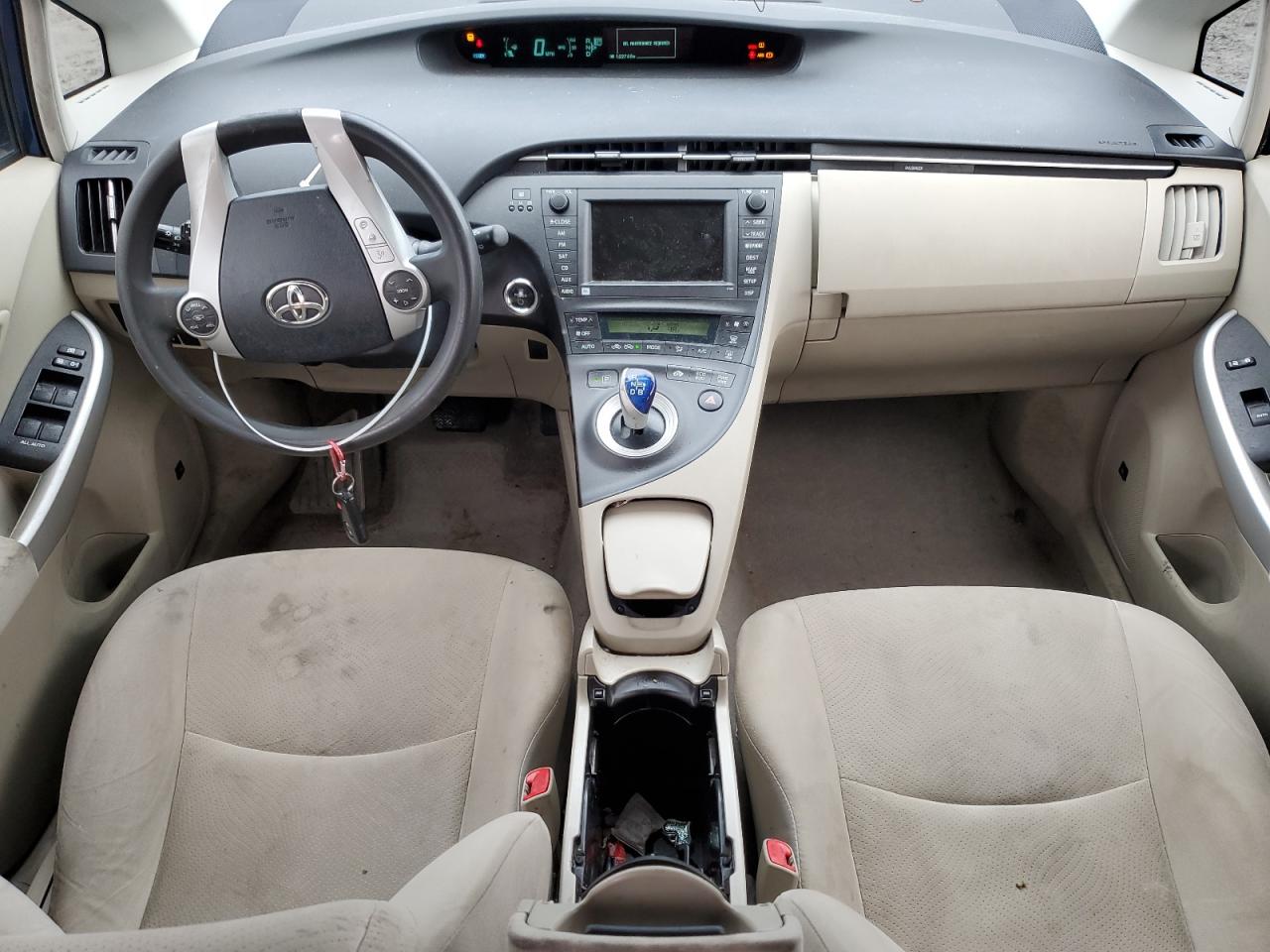 2010 Toyota Prius - Image 8