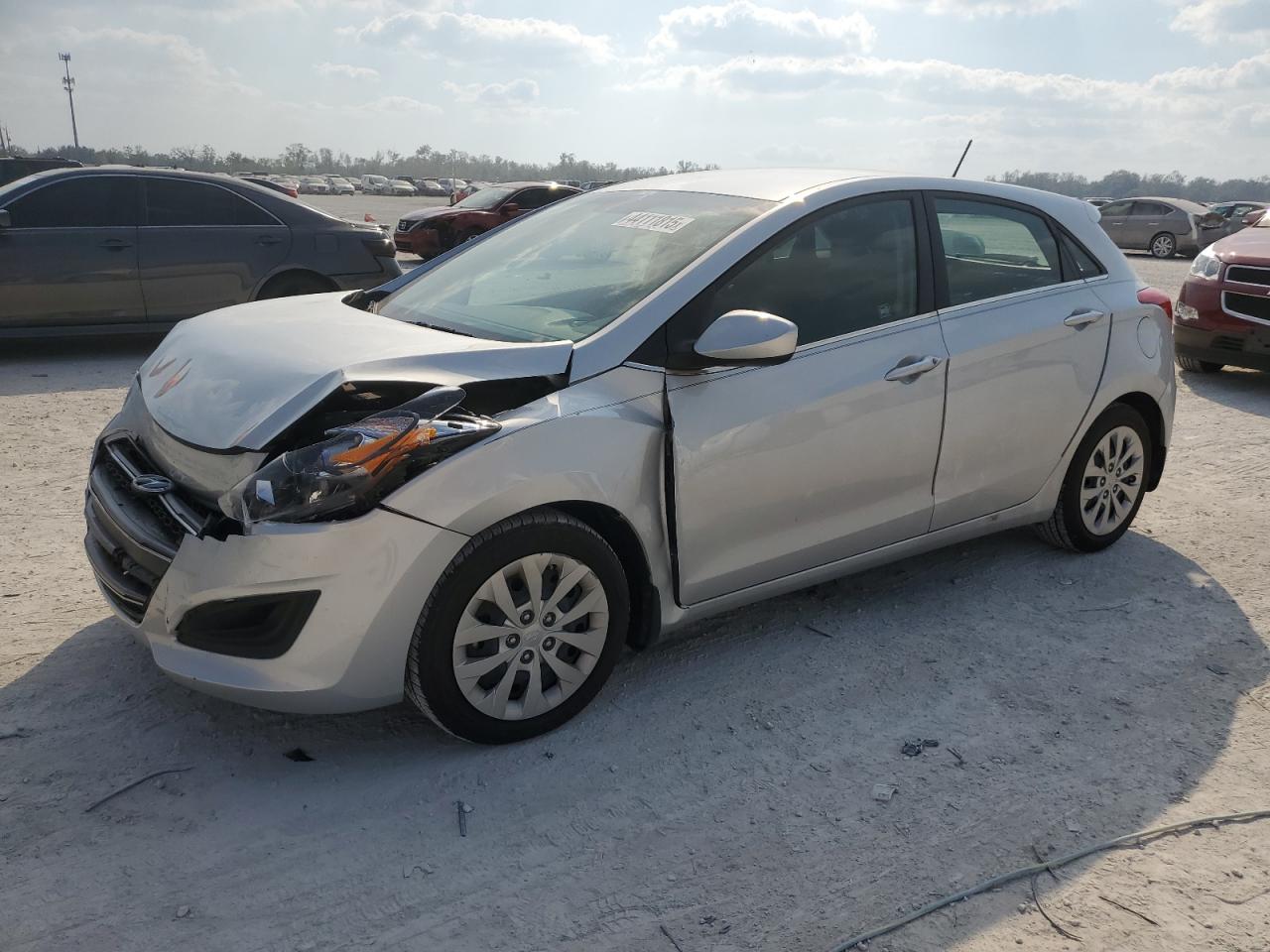 2016 Hyundai Elantra - Image 1