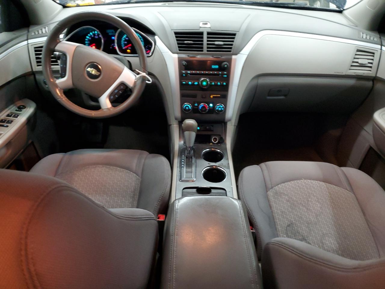 2012 Chevrolet Traverse - Image 8