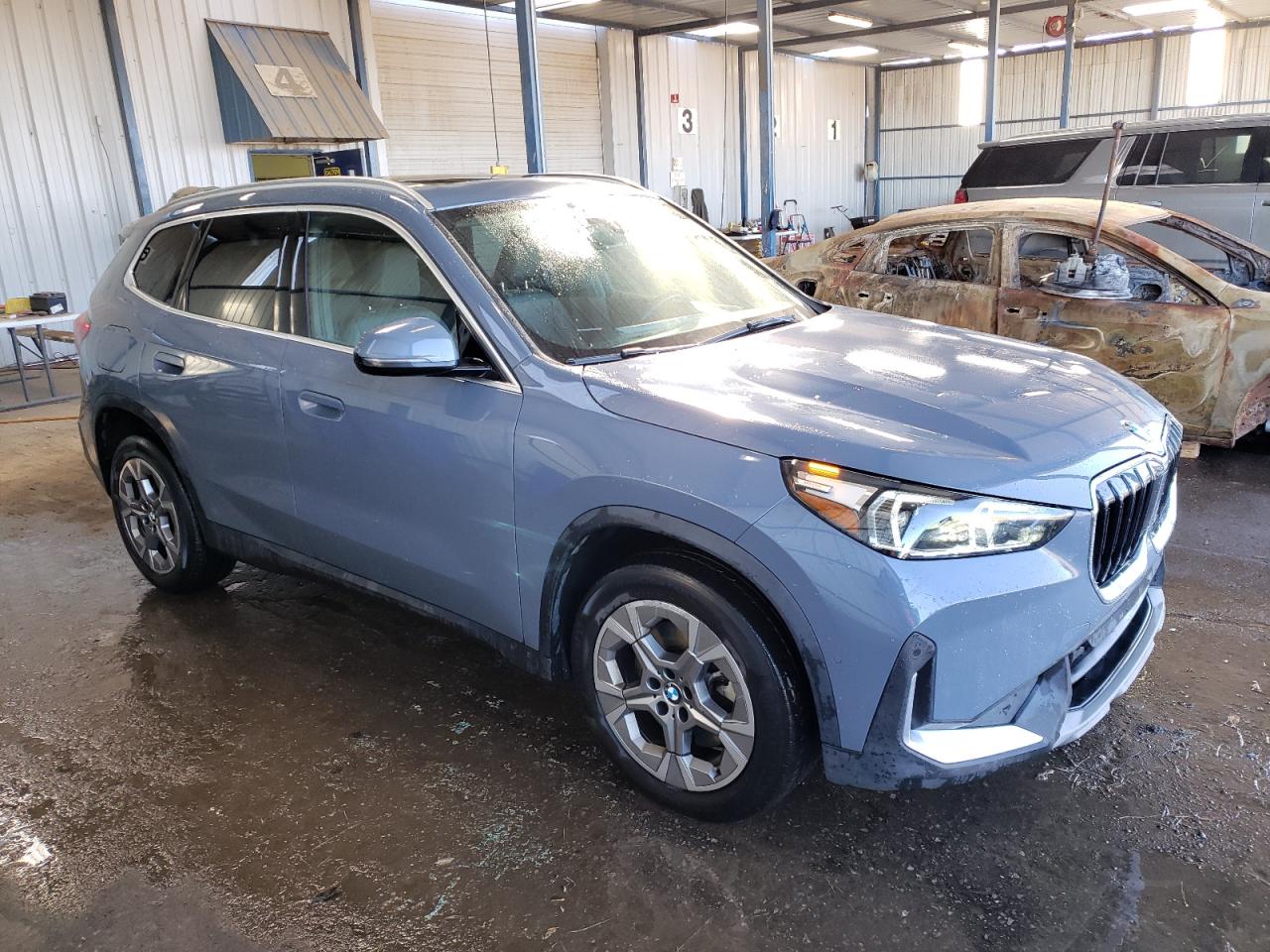 2023 BMW X1 - Image 4