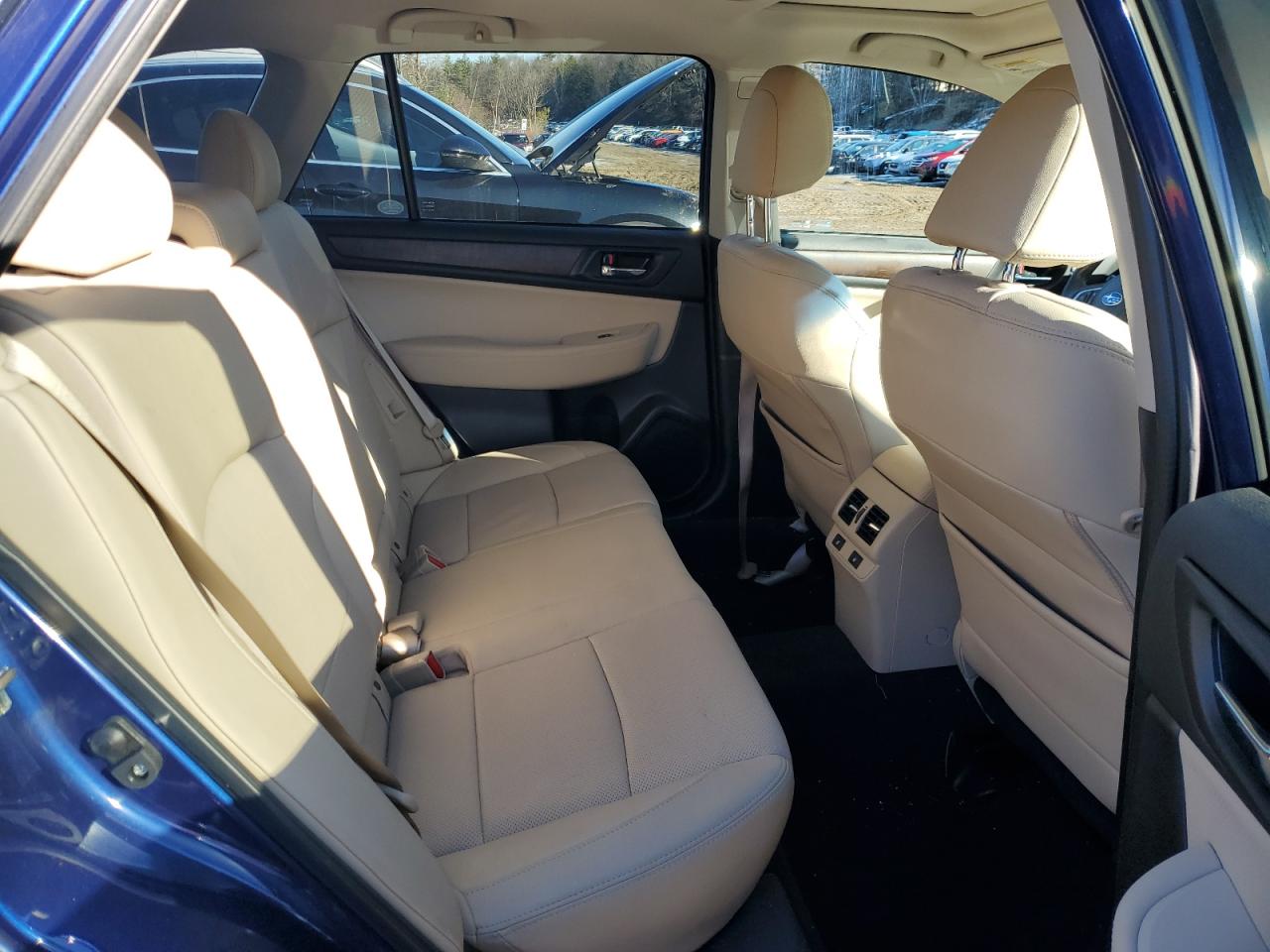 2016 Subaru Outback - Image 11