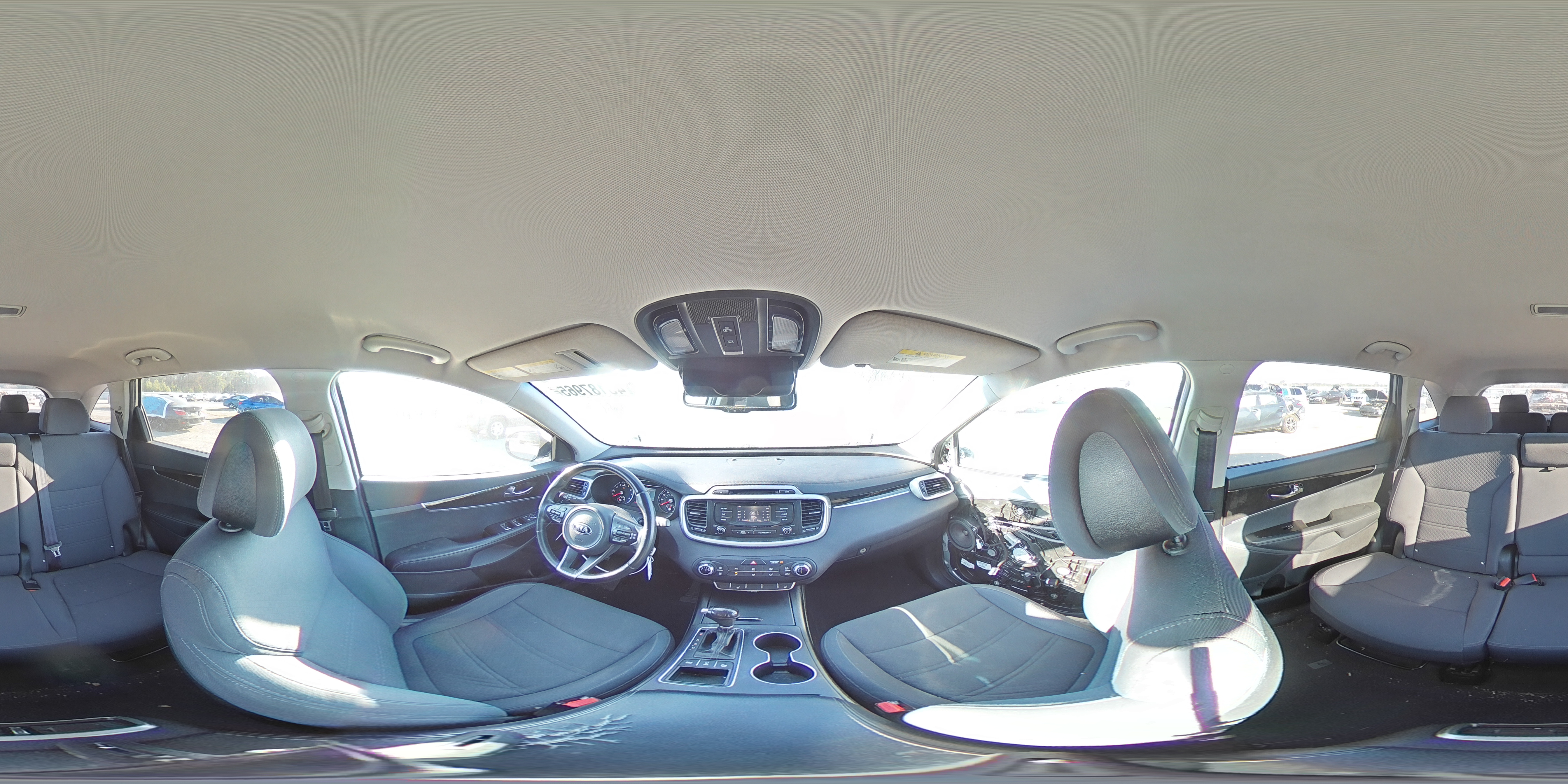 2016 Kia Sorento - Image 13